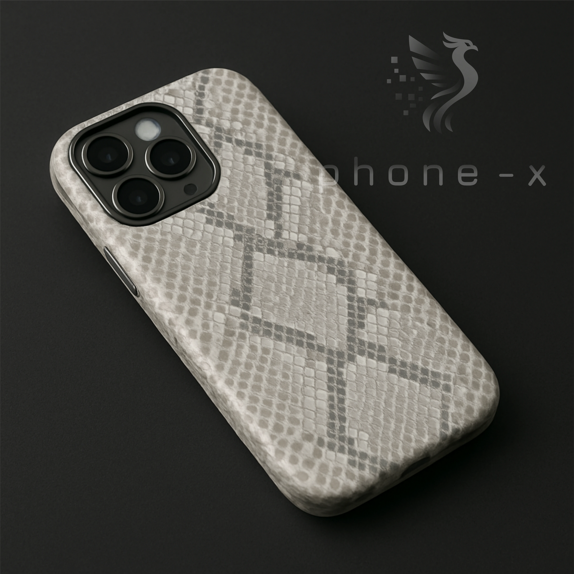 White Serpent iPhone tok fehér kígyóbőr mintával – elegáns és karakteres megjelenés, elérhető MagSafe, matt, fényes és szilikon kivitelben iPhone modellekhez